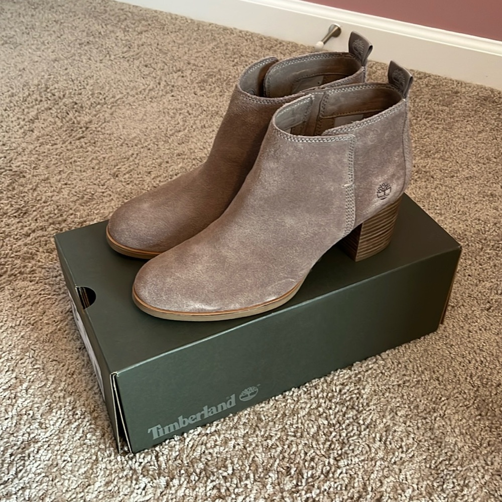 Timberland Eleonor Street Ankle Boot Taupe Tan Suede Women’s Size 9.5 M Like New